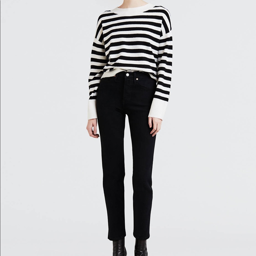 Women’s Levi brand black corduroy jeans